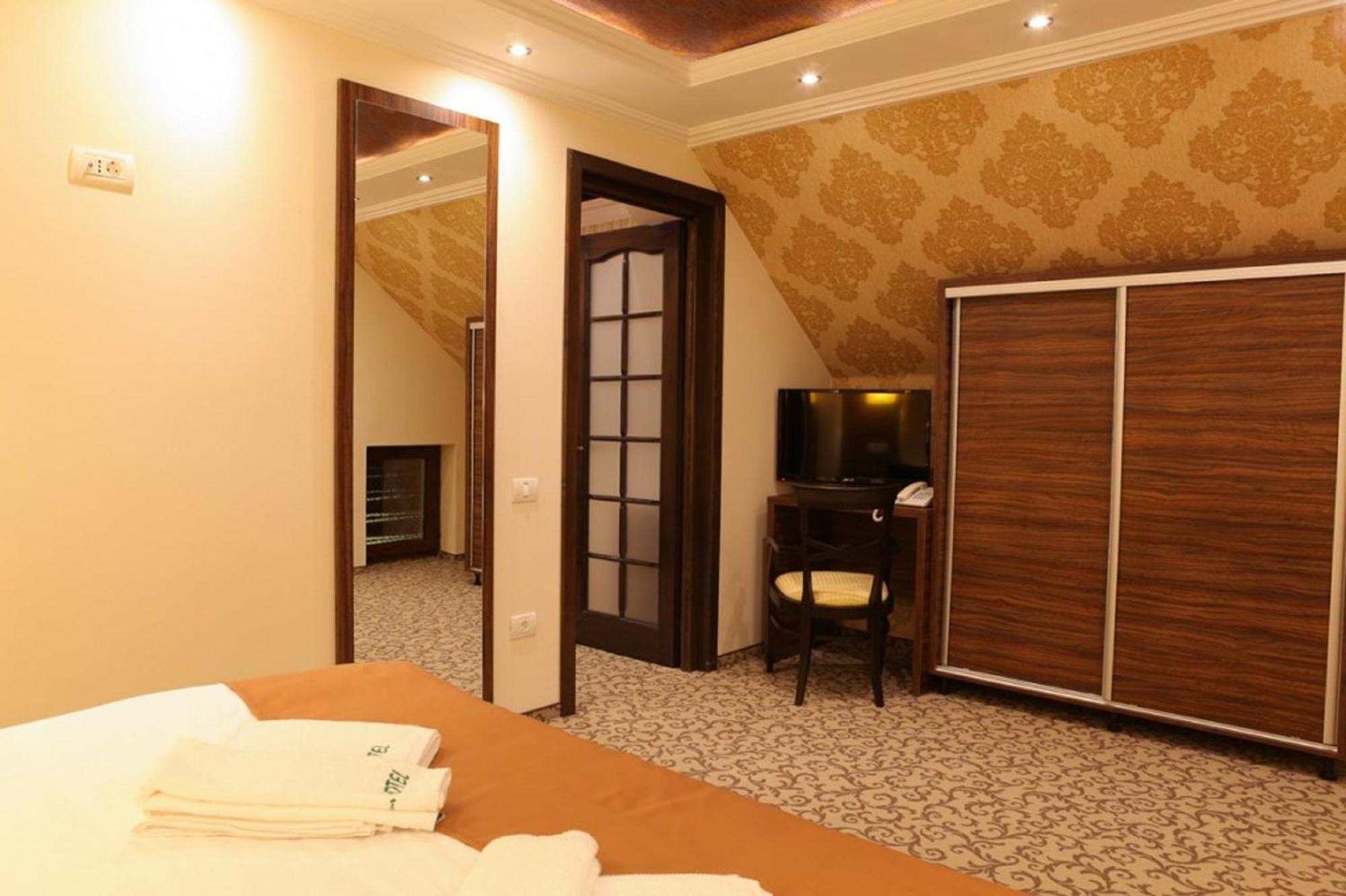 Allegria Hotel Alba Iulia Oda fotoğraf